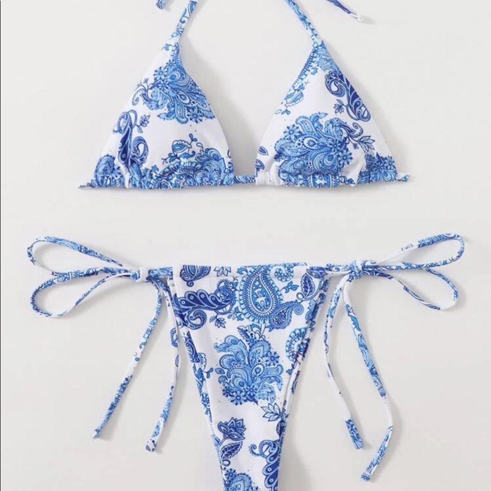 Triangle Bikini